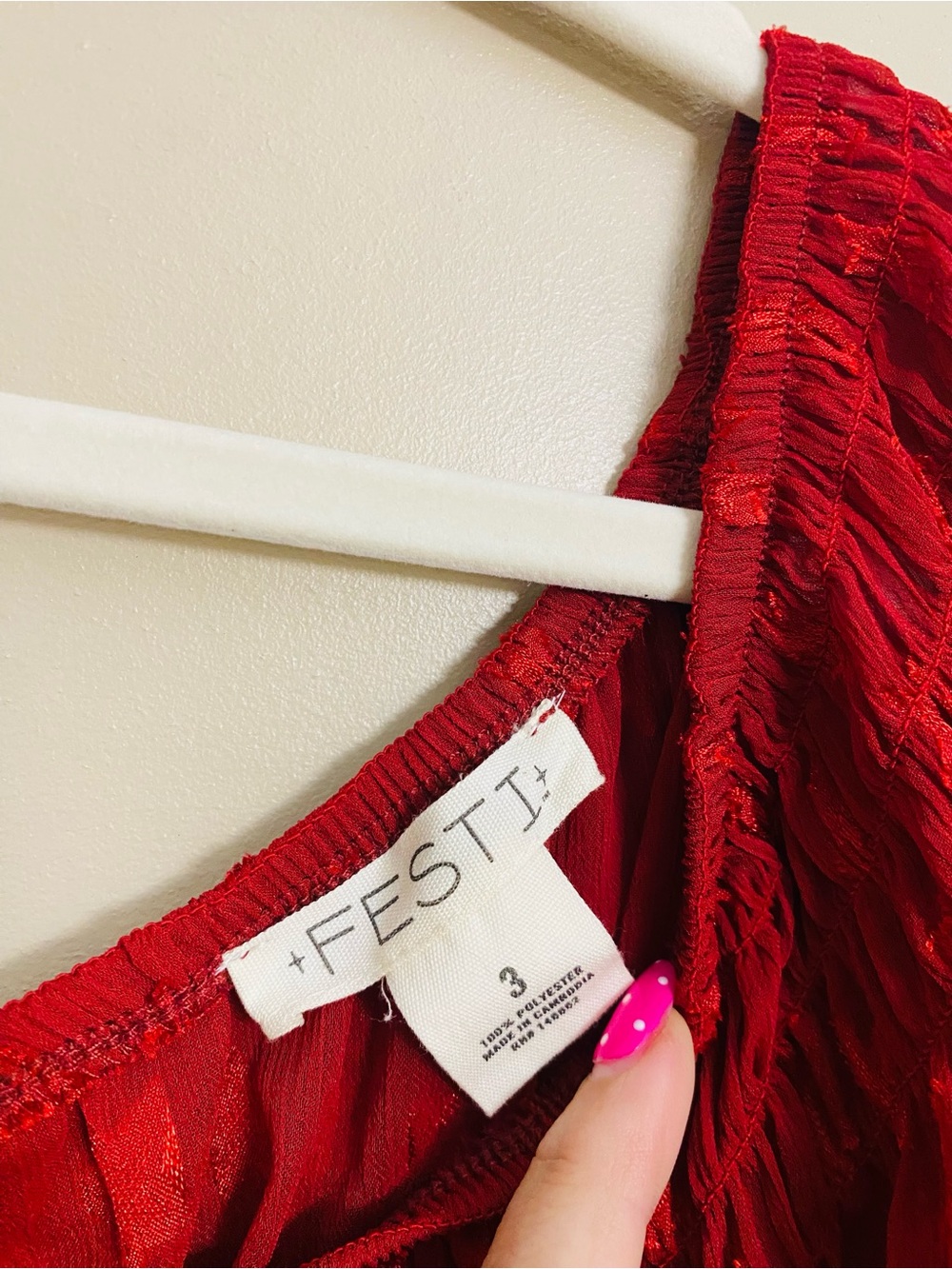 Torrid NWT Festi Red Star Print Tie Back Long Sleeve Flowy Blouse Size 3X - Picture 6 of 10
